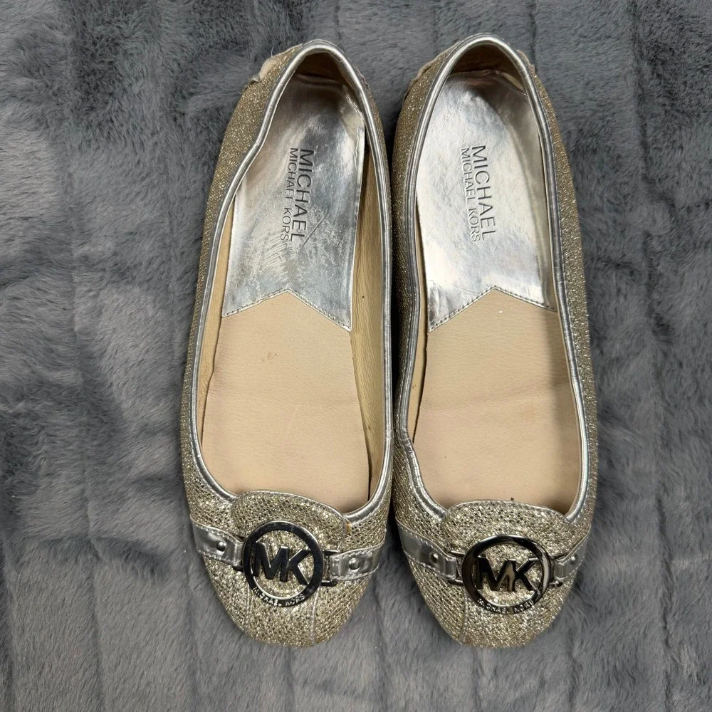Michael Kors Fulton Moccasin Women 9M Silver Gold Glitter Logo Flat Shoes 9935